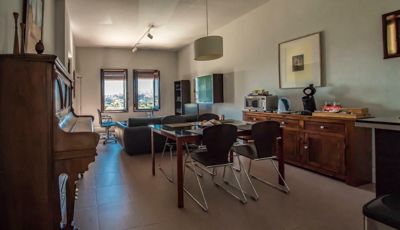 Casa Rural En Cigarral De Villamarta Toledo Con Piscina Y Wifi Extérieur photo