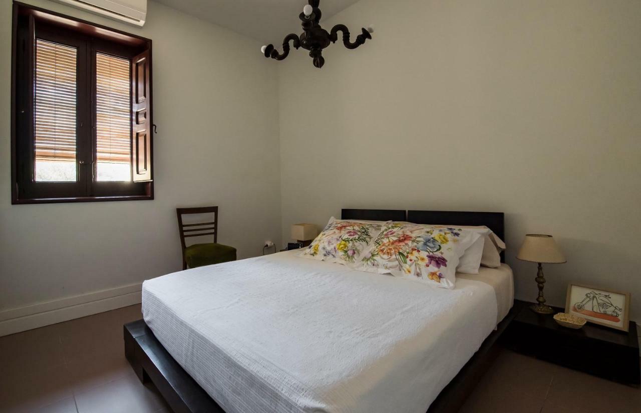 Casa Rural En Cigarral De Villamarta Toledo Con Piscina Y Wifi Extérieur photo
